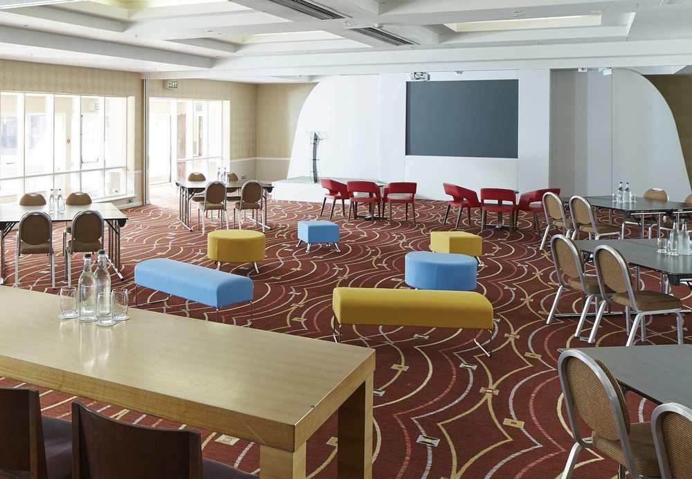 Delta Hotels By Marriott Peterborough Ngoại thất bức ảnh