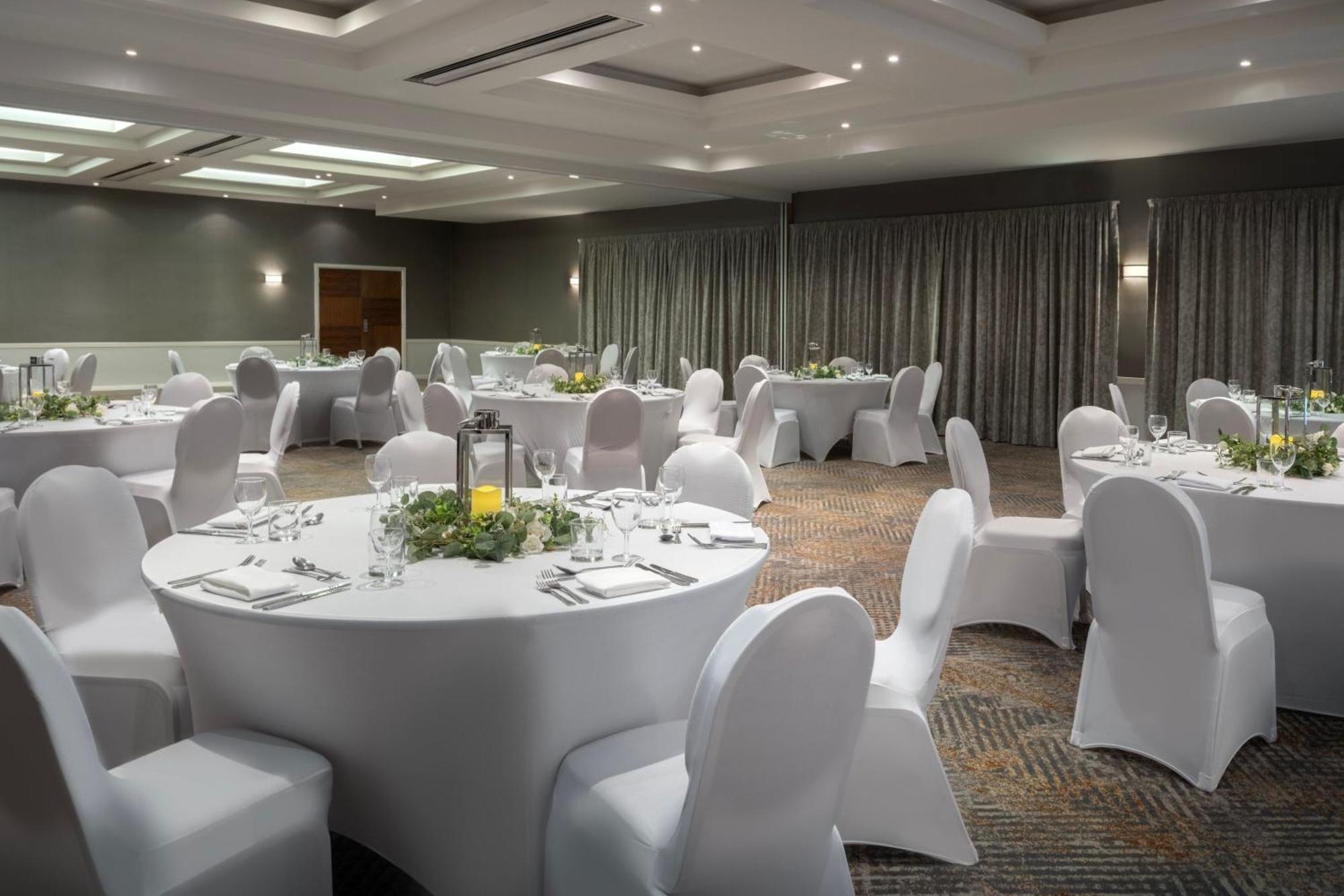 Delta Hotels By Marriott Peterborough Ngoại thất bức ảnh